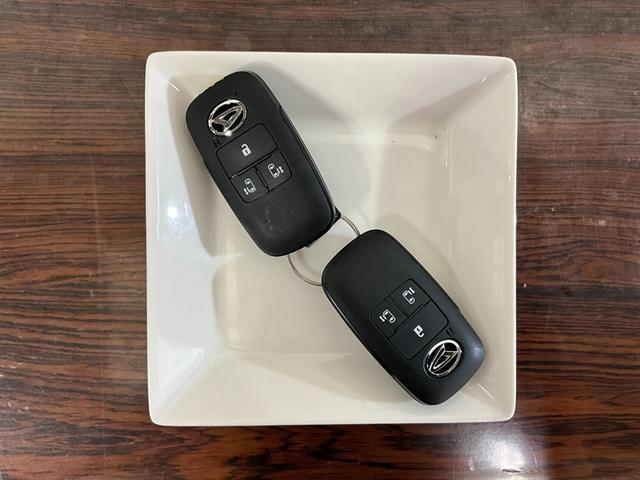 タントカスタムＲＳ　ナビ　前席シートヒーター　ターボワンオーナー　衝突軽減ブレーキ　認定中古車　ターボ　ナビ　電動パーキングブレーキ　オートブレーキホールド機能　運転席助手席シートヒーター　ツートン　プッシュボタンスタート　スマートキー　バックモニター（京都府）の中古車