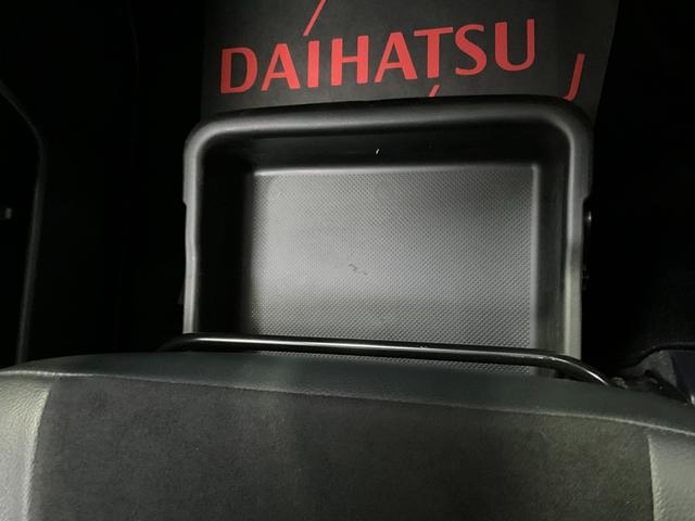 トールカスタムＧ　リミテッド　ＳＡIII　４ＷＤ　９インチナビ４ＷＤ　９インチナビ　ＥＴＣ　ドライブレコーダー　プッシュスタート　両側電動スライドドア　キーフリーシステム　オートライト　オートハイビーム　ＬＥＤヘッドライト（京都府）の中古車