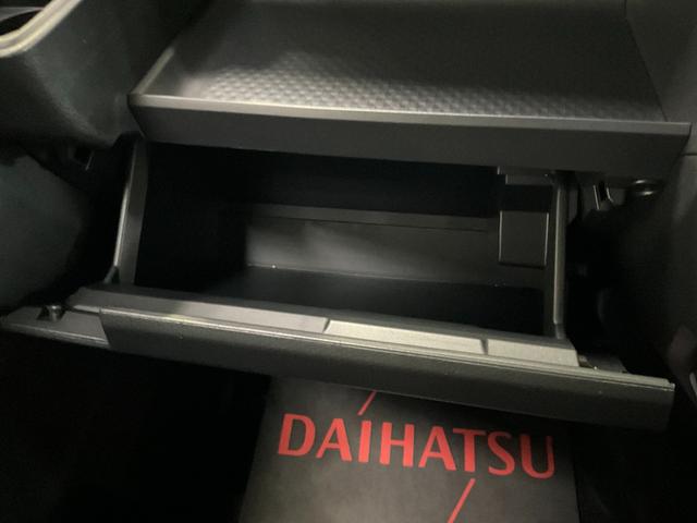 タントカスタムＲＳ　ディスプレイオーディオ　バックカメラ　ターボターボ　ディスプレイオーディオ　バックカメラ　フルセグチューナー　ブルートゥース対応　プッシュボタンエンジンスタート　両側リヤパワースライドドア　ＬＥＤヘッドライト　シートヒーター　アルミホイール（京都府）の中古車