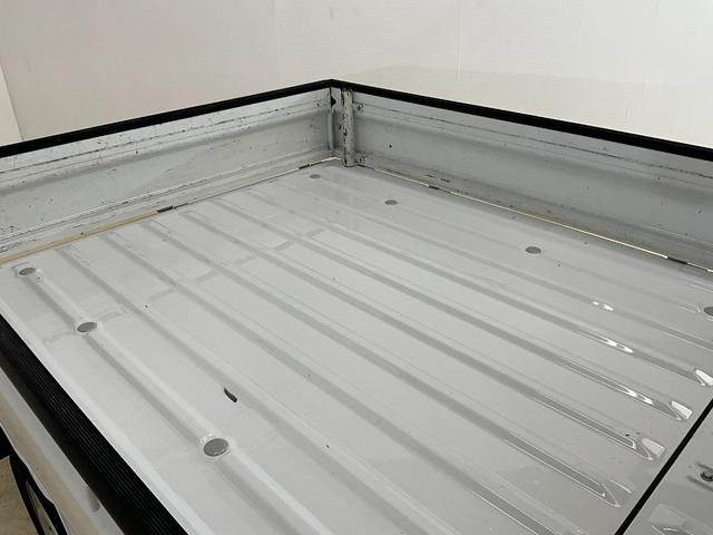 ハイゼットトラックスタンダードＳＡIIIｔワンオーナー　衝突軽減ブレーキ　認定中古車　カーペットマット・バイザー有　エアコン　パワステ　ミッション車　２ＷＤ　オートライト　ＡＭ／ＦＭラジオ　ドリンクホルダー（京都府）の中古車