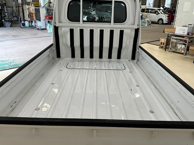 ハイゼットトラックスタンダードＳＡIIIｔワンオーナー　衝突軽減ブレーキ　認定中古車　カーペットマット・バイザー有　エアコン　パワステ　ミッション車　２ＷＤ　オートライト　ＡＭ／ＦＭラジオ　ドリンクホルダー（京都府）の中古車