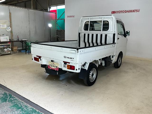 ハイゼットトラックスタンダードＳＡIIIｔワンオーナー　衝突軽減ブレーキ　認定中古車　カーペットマット・バイザー有　エアコン　パワステ　ミッション車　２ＷＤ　オートライト　ＡＭ／ＦＭラジオ　ドリンクホルダー（京都府）の中古車