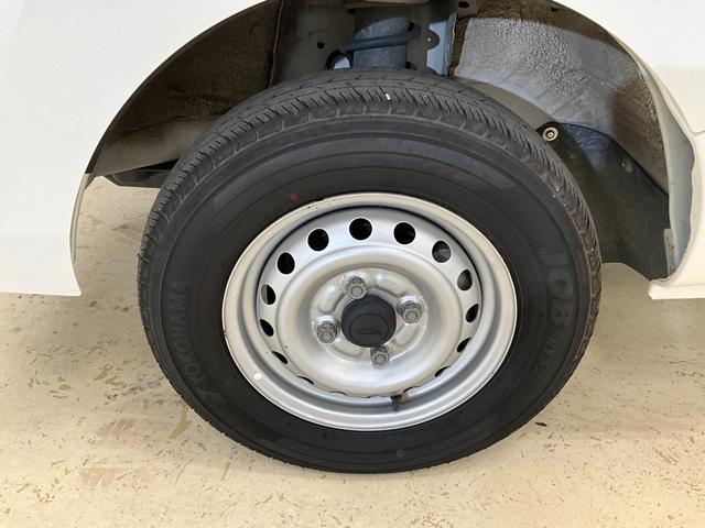 ハイゼットトラックスタンダードＳＡIIIｔワンオーナー　衝突軽減ブレーキ　認定中古車　カーペットマット・バイザー有　エアコン　パワステ　ミッション車　２ＷＤ　オートライト　ＡＭ／ＦＭラジオ　ドリンクホルダー（京都府）の中古車