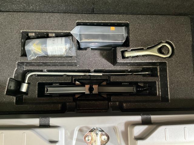 タフトＧ　クロムベンチャー　シートヒーター　ＬＥＤヘッドライト運転席助手席サイドエアバック　オートハイビーム　ＬＥＤヘッドライト　キーフリーシステム　１５インチ純正アルミホイール　シートヒーター　衝突被害軽減システム　衝突安全ボディー　オートマチックハイビーム（京都府）の中古車