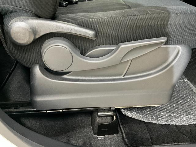 トールカスタムＧ　ターボ　ＳＡIIターボ車　７インチメモリーナビ　全方位カメラ　両側電動スライドドア　オートライト　ＥＴＣ　アルミホイール　キーフリーシステム　プッシュスタート（京都府）の中古車