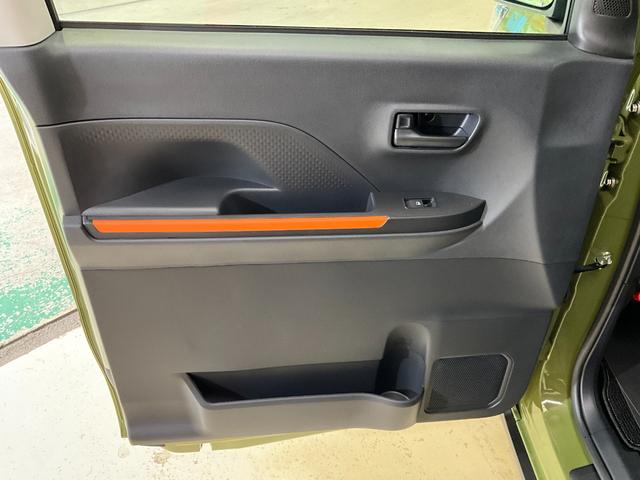 タントファンクロス 7インチメモリーナビ バックカメラ キーフリー7インチメモリーナビ バックカメラ キーフリー プッシュスタート 両側電動スライドドア オートライト オートハイビーム 運転席助手席シートヒーター 電動パーキングブレーキ(京都府)の中古車