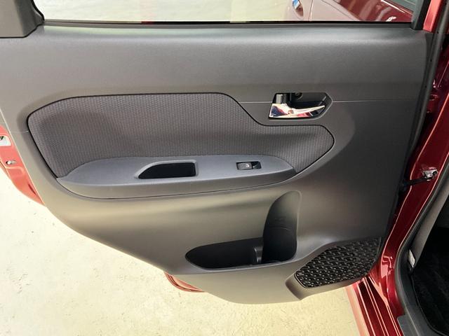 ムーヴカスタム　Ｘ　純正カーナビ　バックカメラ　ＥＴＣ車載器運転席助手席エアバック　オートライト　ＬＥＤヘッドライト　キーフリーシステム　アイドリングストップ　純正カーナビ　バックカメラ　ＥＴＣ車載器　Ｂｌｕｅｔｏｏｔｈ　衝突安全ボディ　ＡＢＳ　盗難防止（京都府）の中古車
