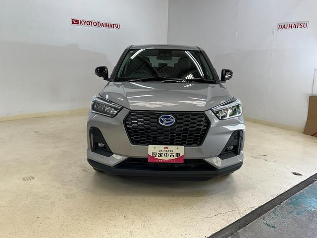 ロッキープレミアムＧ　ＨＥＶスムースグレーマイカＭ　ディスプレイオーディオ　クルーズコントロール　コーナーセンサー　スマートアシスト　パノラマモニター　アダプティブＬＥＤヘッドランプ　フォグランプ　キーフリー　電動パーキング（京都府）の中古車