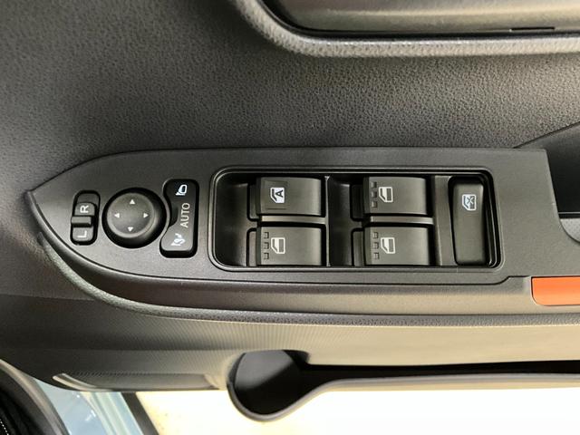 タントファンクロスターボ　ワンオーナー　電動スライド　ＬＥＤヘッドターボ　ワンオーナー　後席両側電動スライドドア　ＬＥＤヘッドライト　シートヒーター　高年式　低走行　被害軽減ブレーキ　最新スマートアシスト　オートライト　カーペットマット付（京都府）の中古車