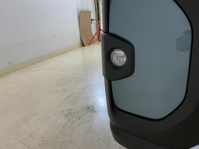 タントファンクロスターボ　ワンオーナー　電動スライド　ＬＥＤヘッドターボ　ワンオーナー　後席両側電動スライドドア　ＬＥＤヘッドライト　シートヒーター　高年式　低走行　被害軽減ブレーキ　最新スマートアシスト　オートライト　カーペットマット付（京都府）の中古車