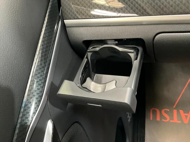 ムーヴカスタム　Ｘリミテッド　ＳＡIII　ナビ付ダイハツ認定中古車　予防安全機能スマートアシスト搭載　アイドリングストップ　オートマチックハイビーム　オートライト　ＬＥＤヘッドライト　電動格納ミラー　シートヒーター　バックモニター　キーフリーキー（京都府）の中古車