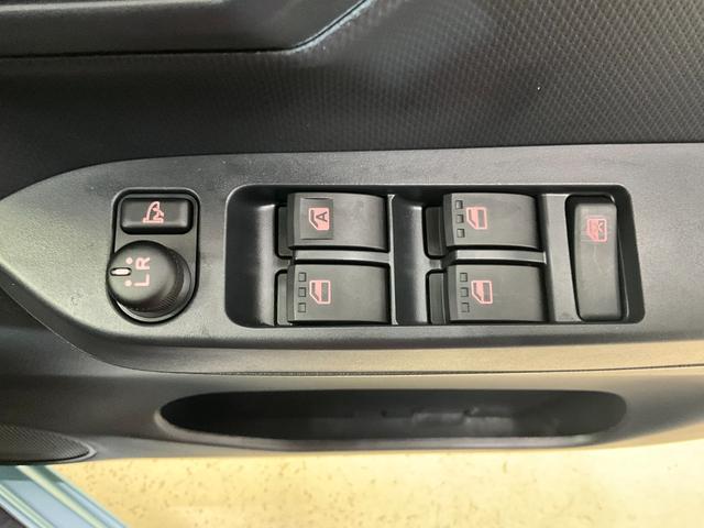 ミライースＸ　ＳＡIII　登録済み未使用車　ＬＥＤヘッドライト登録済み未使用車　スマアシＩＩＩ　横滑り防止機能付き　オートライト　アイドリングストップ　ＬＥＤヘッドライト　オートライト　電動式格納ミラー　運転席・助手席エアバック　ソナーセンサー（京都府）の中古車