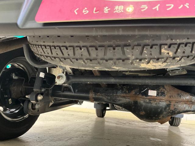 ハイゼットカーゴＤＸ　ラジオ　キーレス　パワーウィンドウ　４ＷＤラジオ　キーレス　パワーウィンドウ　パートタイム４ＷＤ　スマートアシスト　オートライト　エアコン　パワステ　オーバーヘッドシェルフ（京都府）の中古車
