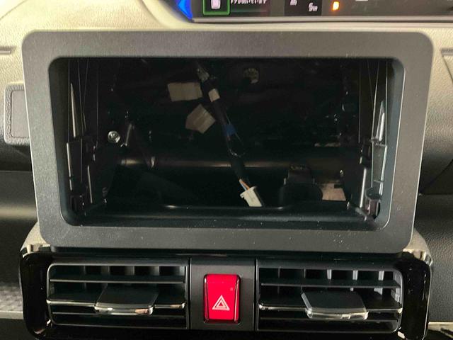 タントカスタムＸ届出済み未使用車　両側リヤパワースライドドアスマートアシスト　両側リヤパワースライドドア　プッシュボタンエンジンスタート　ＬＥＤヘッドライト　オートエアコン　オートライト　シートヒーター　アルミホイール　バックカメラ　コーナーセンサー　ＡＢＳ（京都府）の中古車