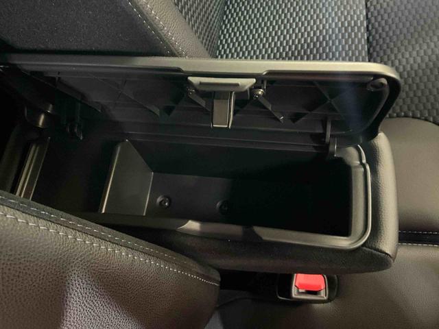 タントカスタムＸ届出済み未使用車　両側リヤパワースライドドアスマートアシスト　両側リヤパワースライドドア　プッシュボタンエンジンスタート　ＬＥＤヘッドライト　オートエアコン　オートライト　シートヒーター　アルミホイール　バックカメラ　コーナーセンサー　ＡＢＳ（京都府）の中古車