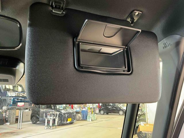 タントカスタムＸ届出済み未使用車　両側リヤパワースライドドアスマートアシスト　両側リヤパワースライドドア　プッシュボタンエンジンスタート　ＬＥＤヘッドライト　オートエアコン　オートライト　シートヒーター　アルミホイール　バックカメラ　コーナーセンサー　ＡＢＳ（京都府）の中古車