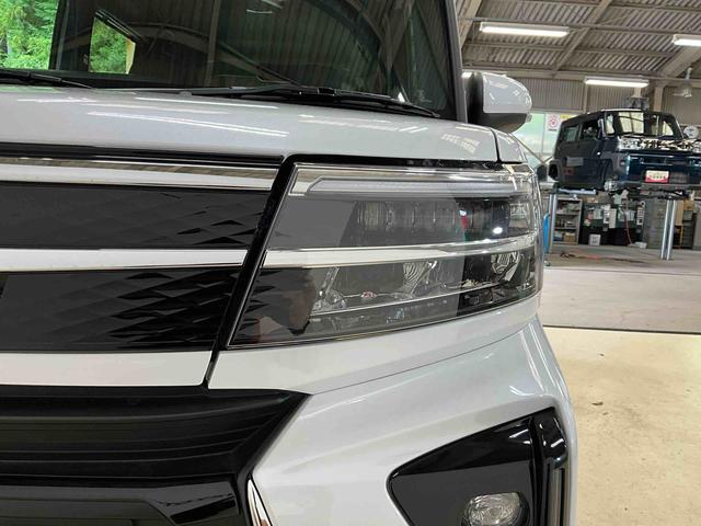 タントカスタムＸ届出済み未使用車　両側リヤパワースライドドアスマートアシスト　両側リヤパワースライドドア　プッシュボタンエンジンスタート　ＬＥＤヘッドライト　オートエアコン　オートライト　シートヒーター　アルミホイール　バックカメラ　コーナーセンサー　ＡＢＳ（京都府）の中古車