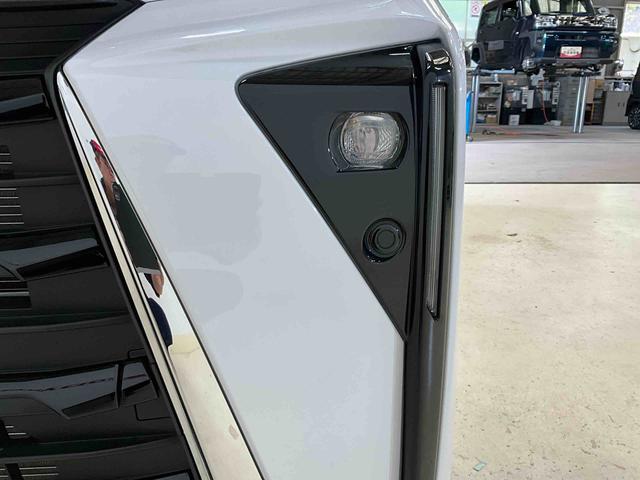 タントカスタムＸ届出済み未使用車　両側リヤパワースライドドアスマートアシスト　両側リヤパワースライドドア　プッシュボタンエンジンスタート　ＬＥＤヘッドライト　オートエアコン　オートライト　シートヒーター　アルミホイール　バックカメラ　コーナーセンサー　ＡＢＳ（京都府）の中古車