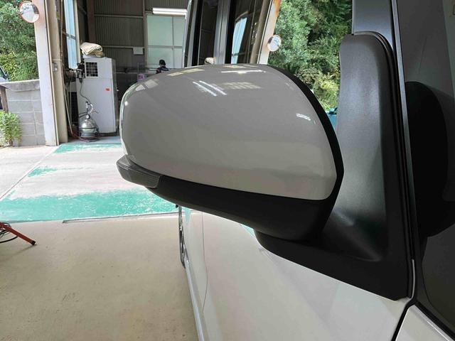 タントカスタムＸ届出済み未使用車　両側リヤパワースライドドアスマートアシスト　両側リヤパワースライドドア　プッシュボタンエンジンスタート　ＬＥＤヘッドライト　オートエアコン　オートライト　シートヒーター　アルミホイール　バックカメラ　コーナーセンサー　ＡＢＳ（京都府）の中古車