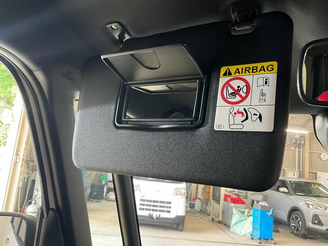タントカスタムＸ　届出済未使用車ダイハツ認定中古車　予防安全機能スマートアシスト搭載　アイドリングストップ　オートライト　オートマチックハイビーム　ＬＥＤヘッドライト　電動格納ミラー　シートヒーター　キーフリーキー　バックモニター（京都府）の中古車