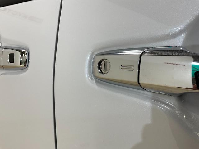 タントカスタムＸ　届出済未使用車ダイハツ認定中古車　予防安全機能スマートアシスト搭載　アイドリングストップ　オートライト　オートマチックハイビーム　ＬＥＤヘッドライト　電動格納ミラー　シートヒーター　キーフリーキー　バックモニター（京都府）の中古車