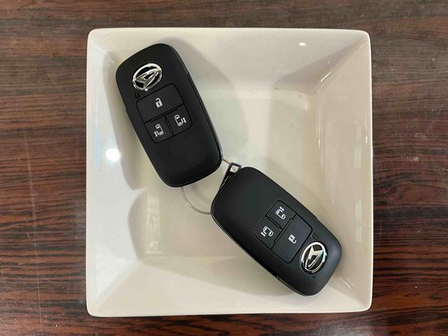 タントカスタムX 届出済未使用車 前席シートヒーターワンオーナー 衝突軽減ブレーキ 認定中古車 運転席助手席シートヒーター 両側電動スライドドア 電動パーキングブレーキ オートブレーキホールド機能 プッシュボタンスタート スマートキー オーディオレス車(京都府)の中古車