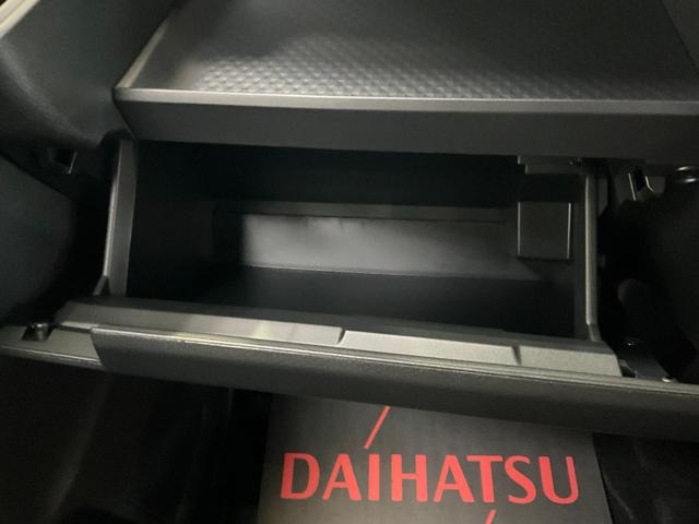 タントカスタムX 届出済み未使用車 両側連動スライド キーフリーバックカメラ対応 届出済み未使用車 両側パワースライドドア ベンチシート シートヒーター オートライト アルミホイール LEDヘッドランプ プッシュボタンスタート キーフリー アイドリングストップ(京都府)の中古車