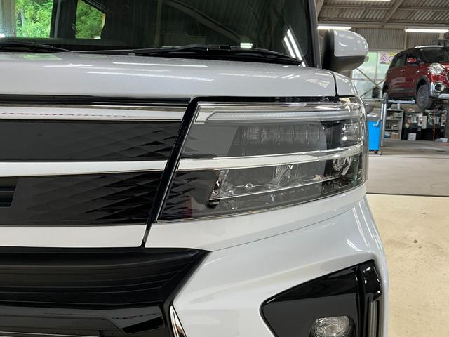 タントカスタムX 届出済み未使用車 両側連動スライド キーフリーバックカメラ対応 届出済み未使用車 両側パワースライドドア ベンチシート シートヒーター オートライト アルミホイール LEDヘッドランプ プッシュボタンスタート キーフリー アイドリングストップ(京都府)の中古車