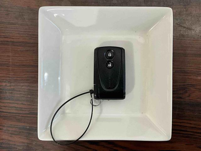 ムーヴコンテＸ　＋Ｓ　ナビ　オートエアコン　電格ドアミラー　キーフリーナビ　ＥＴＣ　ＤＶＤ再生　キーフリーシステム　オートエアコン　ドアバイザー　ドアミラーウインカー　電動格納ドアミラー　プレミアムソファーシート　デュアルエアバッグ　安全ボディ（京都府）の中古車