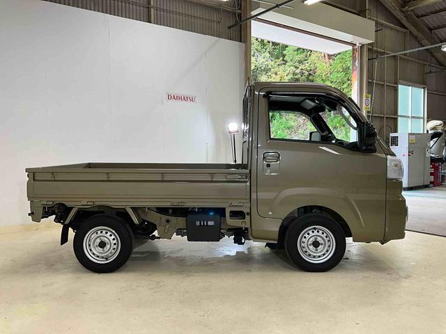 ハイゼットトラックエクストラ　ナビ　バックカメラ　キーフリー　４ＷＤ７インチナビ　バックカメラ　ＥＴＣ　ドライブレコーダー　キーフリー　切替式４ＷＤ　パワーウィンドウ　オートライト　電動格納ドアミラー　デフロック（京都府）の中古車