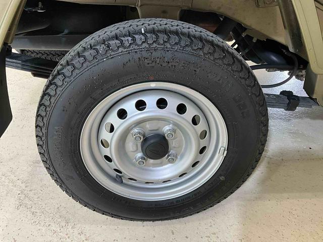 ハイゼットトラックエクストラ　ナビ　バックカメラ　キーフリー　４ＷＤ７インチナビ　バックカメラ　ＥＴＣ　ドライブレコーダー　キーフリー　切替式４ＷＤ　パワーウィンドウ　オートライト　電動格納ドアミラー　デフロック（京都府）の中古車