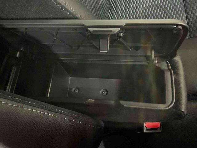 タントカスタムＸ　届出済み未使用車　両側リヤパワースライドドアスマートアシスト　両側リヤパワースライドドア　プッシュボタンエンジンスタート　ＬＥＤヘッドライト　オートエアコン　コーナーセンサー　シートヒーター　アルミホイール　オートライト　バックカメラ　ＡＢＳ（京都府）の中古車