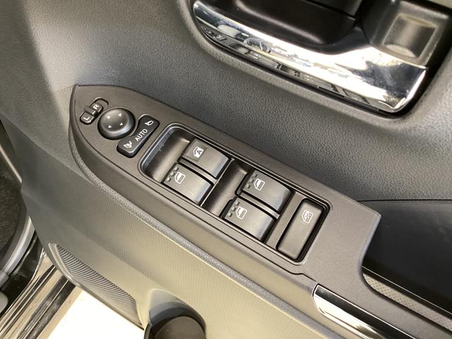 タントカスタムＸ　届出済み未使用車　両側電動スライド　キーフリーバックカメラ対応　両側電動スライドドア　クリアランスソナー　シートヒーター　オートマチックハイビーム　ＬＥＤヘッドライト　キーフリー　プッシュスタート　１４インチ純正アルミホイール　ＬＥＤヘッドランプ（京都府）の中古車