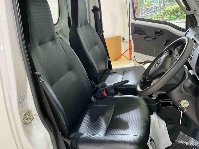 ハイゼットトラックジャンボスタンダードワンオーナー　衝突軽減ブレーキ　認定中古車　ＡＭ／ＦＭラジオ　４ＷＤ　エアコン　パワステ　ＣＶＴ　ジャンボ（京都府）の中古車