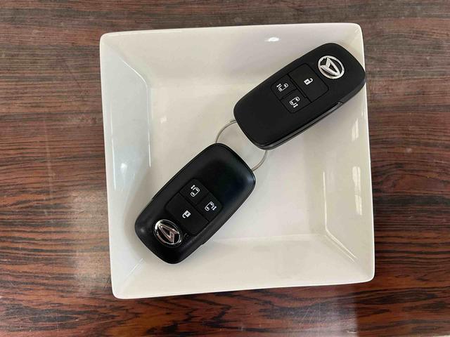 タントカスタムＸ　ＬＥＤヘッドランプ　シートヒーター　キーフリーオーディオレス　バックカメラ対応　運転席・助手席シートヒーター完備　運転席・助手席・サイドエアバッグ　プッシュボタンスタート　キーフリー　スマアシ　ＬＥＤヘッドライト　ＡＢＳ　アイドリングストップ（京都府）の中古車