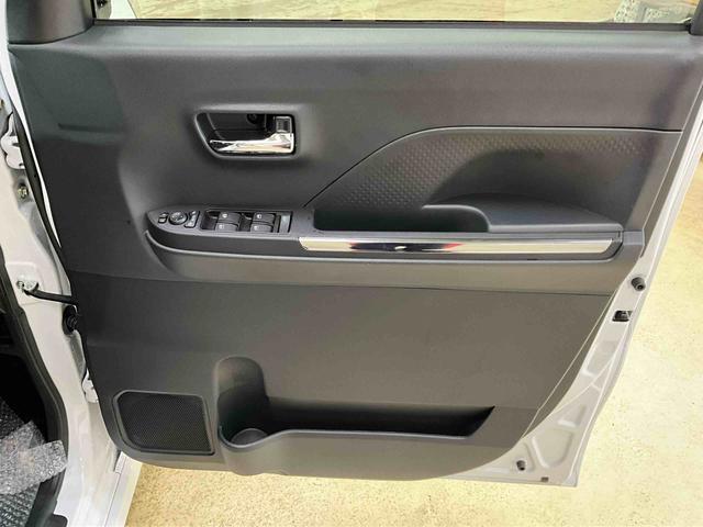 タントカスタムＸ　ＬＥＤヘッドランプ　シートヒーター　キーフリーオーディオレス　バックカメラ対応　運転席・助手席シートヒーター完備　運転席・助手席・サイドエアバッグ　プッシュボタンスタート　キーフリー　スマアシ　ＬＥＤヘッドライト　ＡＢＳ　アイドリングストップ（京都府）の中古車