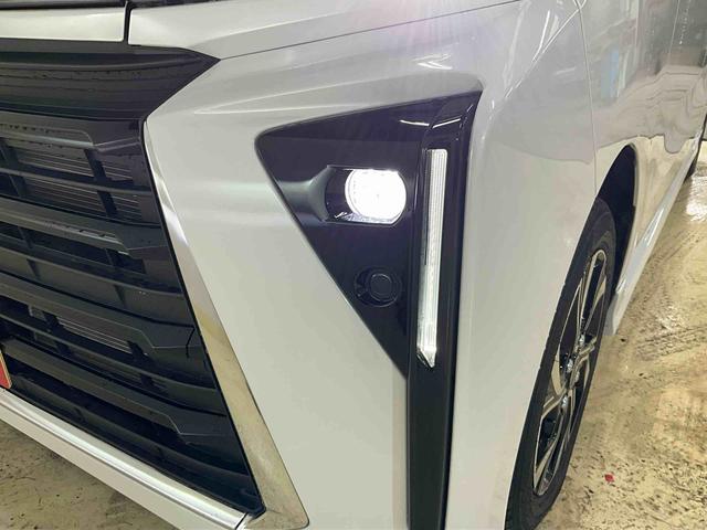 タントカスタムＸ　ＬＥＤヘッドランプ　シートヒーター　キーフリーオーディオレス　バックカメラ対応　運転席・助手席シートヒーター完備　運転席・助手席・サイドエアバッグ　プッシュボタンスタート　キーフリー　スマアシ　ＬＥＤヘッドライト　ＡＢＳ　アイドリングストップ（京都府）の中古車
