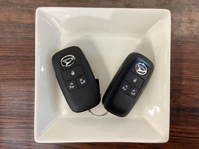 トールカスタムＧ　ターボ　ナビ　ドラレコ　全方位カメラ　クルコンワンオーナー　ナビＴＶ　全方位カメラ　ドラレコ　アダプティブクルーズコントロール　両側電動スライドドア　コーナーセンサー　Ｂｌｕｅｔｏｏｔｈ　　オートブレーキホールド　１４インチ純正アルミホイール（京都府）の中古車