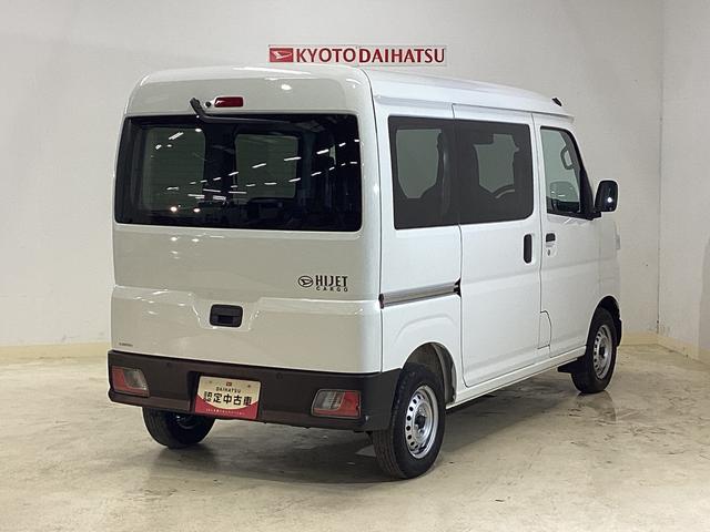 ハイゼットカーゴＤＸ　　４ＷＤ　前後コーナーセンサー　ラジオ４ＷＤ　前後コーナーセンサー　ラジオ　アイドリングストップ　ＡＴ車　両側スライドドア　キーレスエントリー　ヘッドライトレべライザー　アクセサリーソケット　マニュアルエアコン　オートライト（京都府）の中古車