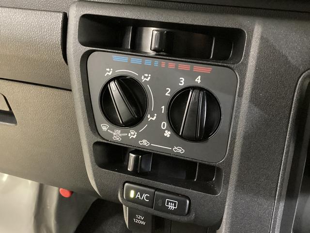 ハイゼットカーゴＤＸ　　４ＷＤ　前後コーナーセンサー　ラジオ４ＷＤ　前後コーナーセンサー　ラジオ　アイドリングストップ　ＡＴ車　両側スライドドア　キーレスエントリー　ヘッドライトレべライザー　アクセサリーソケット　マニュアルエアコン　オートライト（京都府）の中古車