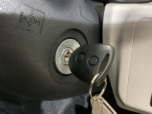ミライースＸ　ＳＡIII　ワンオーナー　前後コーナーセンサー　キーレスワンオーナー　前後コーナーセンサー　キーレスエントリー　オートマチックハイビーム　ＬＥＤヘッドライト　アイドリングストップ　横滑り防止措置　ヘッドライトレべライザー　マニュアルエアコン　電動格納ミラー（京都府）の中古車