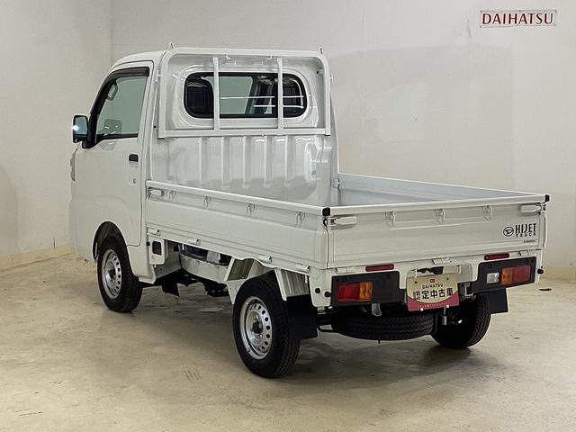 ハイゼットトラックスタンダード 4WD CVT車 ナビ バックカメラ ETCCVT車 4WD 純正ナビ バックカメラ ETC コーナーセンサー TV Bluetooth 3方開 ヘッドライトレべライザー スペアタイヤ アクセサリーソケット オートマチックハイビーム(京都府)の中古車