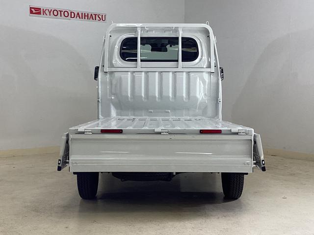 ハイゼットトラックスタンダード 4WD CVT車 ナビ バックカメラ ETCCVT車 4WD 純正ナビ バックカメラ ETC コーナーセンサー TV Bluetooth 3方開 ヘッドライトレべライザー スペアタイヤ アクセサリーソケット オートマチックハイビーム(京都府)の中古車