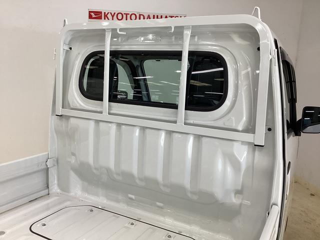 ハイゼットトラックスタンダード 4WD CVT車 ナビ バックカメラ ETCCVT車 4WD 純正ナビ バックカメラ ETC コーナーセンサー TV Bluetooth 3方開 ヘッドライトレべライザー スペアタイヤ アクセサリーソケット オートマチックハイビーム(京都府)の中古車