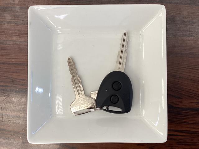 ミライースＬ　ＳＡIII　前後コーナーセンサー　キーレス　オートライト前後コーナーセンサー　キーレス　オートライト　オートマチックハイビーム　ヘッドライトレべライザー　アイドリングストップ　キーレスエントリー　横滑り防止措置　衝突被害軽減ブレーキ（京都府）の中古車