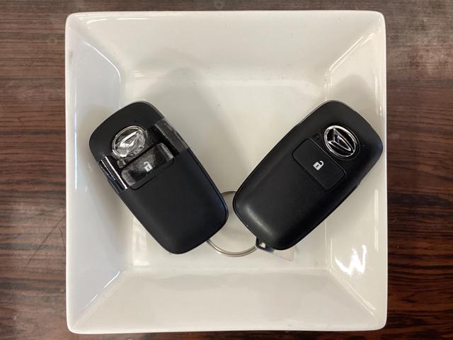 タフトＸ　スマートアシスト　プッシュボタンエンジンスタートスマートアシスト　プッシュボタンエンジンスタート　ＬＥＤヘッドライト　オートエアコン　オートライト　コーナーセンサー　スチールホイール　アイドリングストップ　バックカメラ　オートハイビーム　ＡＢＳ（京都府）の中古車