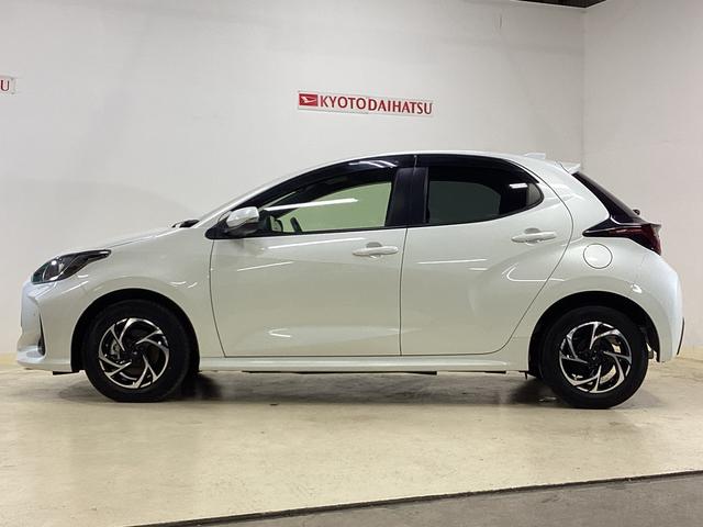 ヤリスハイブリッドG ディスプレイオーディオ バックカメラ ETCディスプレイオーディオ バックカメラ ETC ドライブレコーダー プッシュボタンエンジンスタート アルミホイール 衝突回避支援システム クルーズコントロール オートエアコン コーナーセンサー ABS(京都府)の中古車