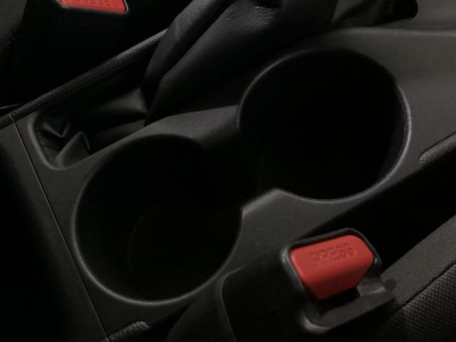 ヤリスハイブリッドG ディスプレイオーディオ バックカメラ ETCディスプレイオーディオ バックカメラ ETC ドライブレコーダー プッシュボタンエンジンスタート アルミホイール 衝突回避支援システム クルーズコントロール オートエアコン コーナーセンサー ABS(京都府)の中古車