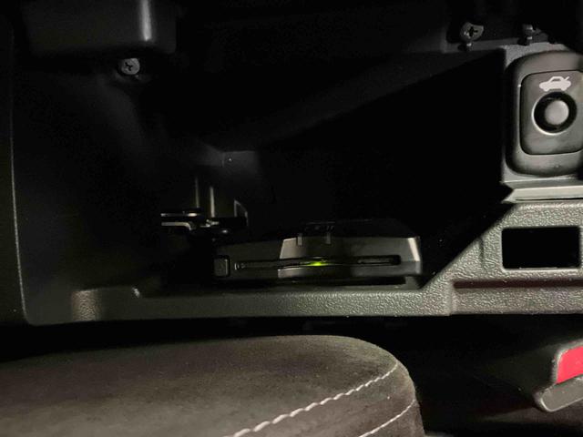 コペンローブ　Ｓ店頭での現車確認・商談をお願いしております　シートヒーター　純正レカロシート　純正ビルシュタインショックアブソーバー　キーフリー　ＬＥＤオートライト　ＬＥＤフォグランプ　オートエアコン　社外ホイール（京都府）の中古車