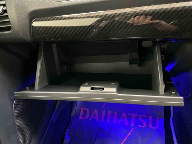 コペンローブ　Ｓ店頭での現車確認・商談をお願いしております　シートヒーター　純正レカロシート　純正ビルシュタインショックアブソーバー　キーフリー　ＬＥＤオートライト　ＬＥＤフォグランプ　オートエアコン　社外ホイール（京都府）の中古車